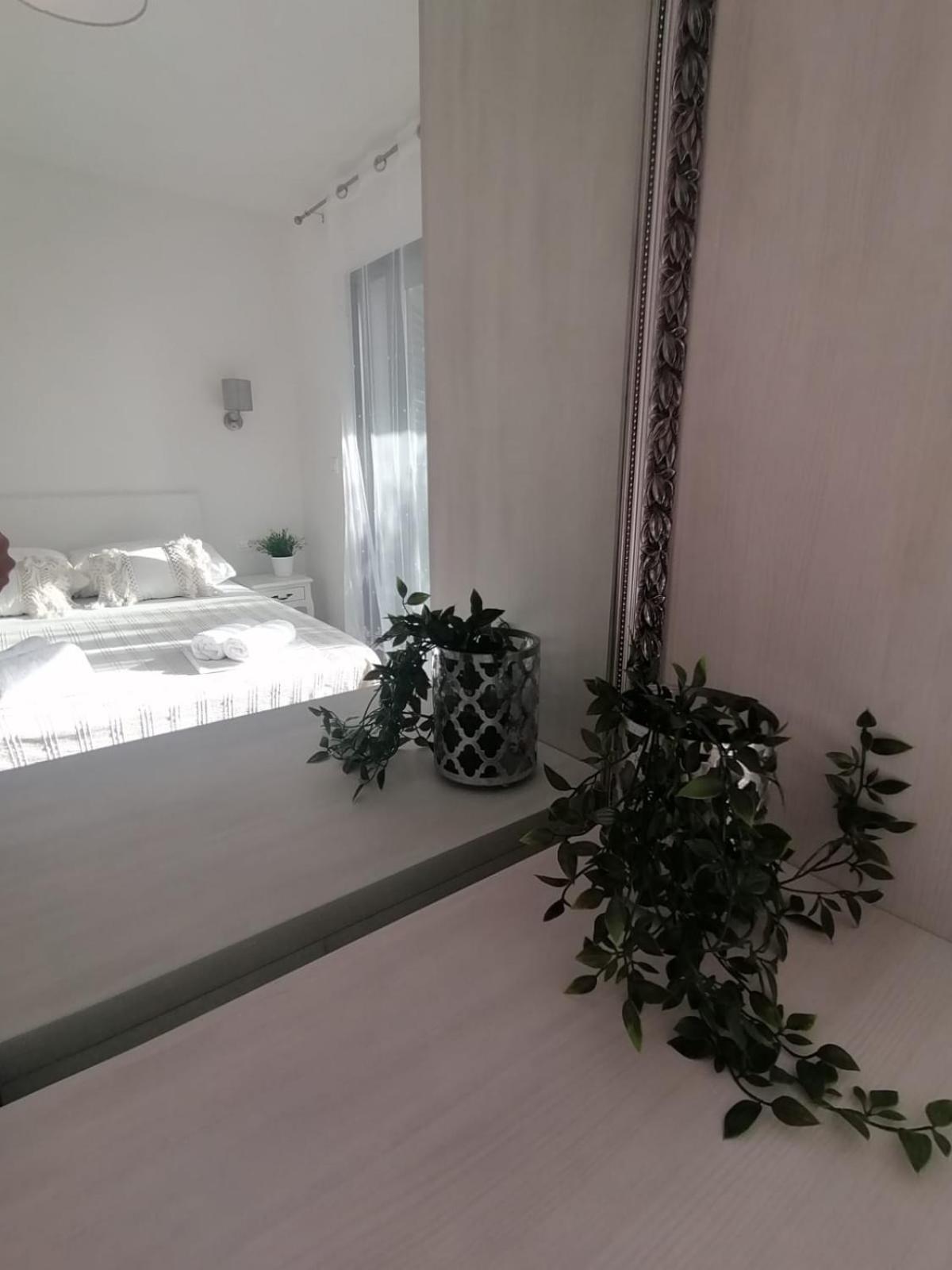Apartmani Zoric Vodice Værelse billede