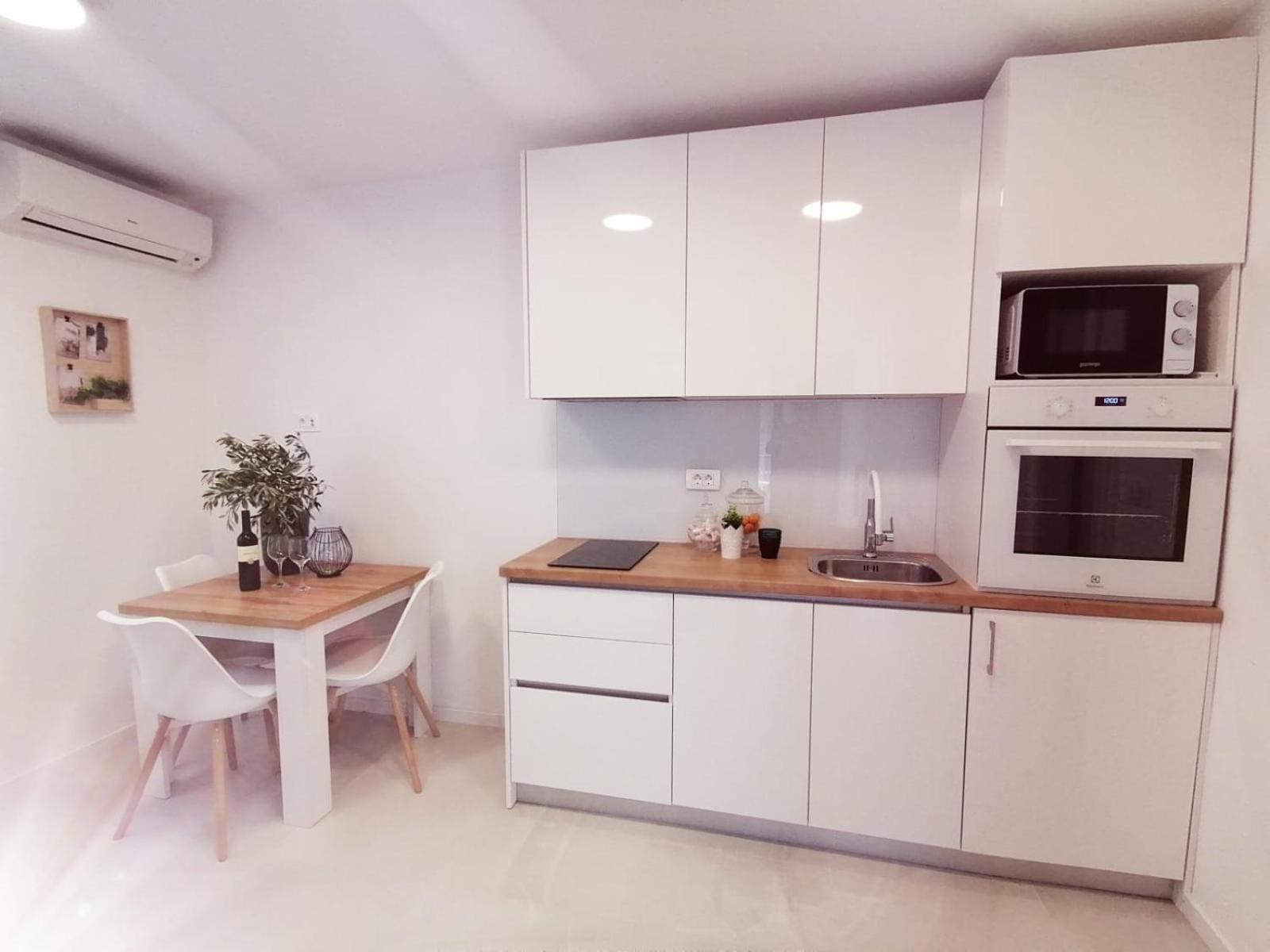 Apartmani Zoric Vodice Værelse billede