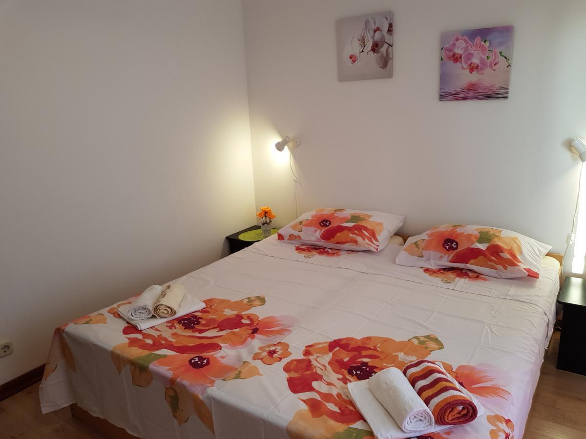 Apartmani Zoric Vodice Eksteriør billede