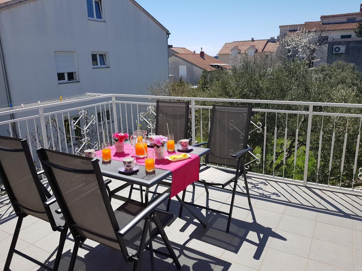 Apartmani Zoric Vodice Eksteriør billede