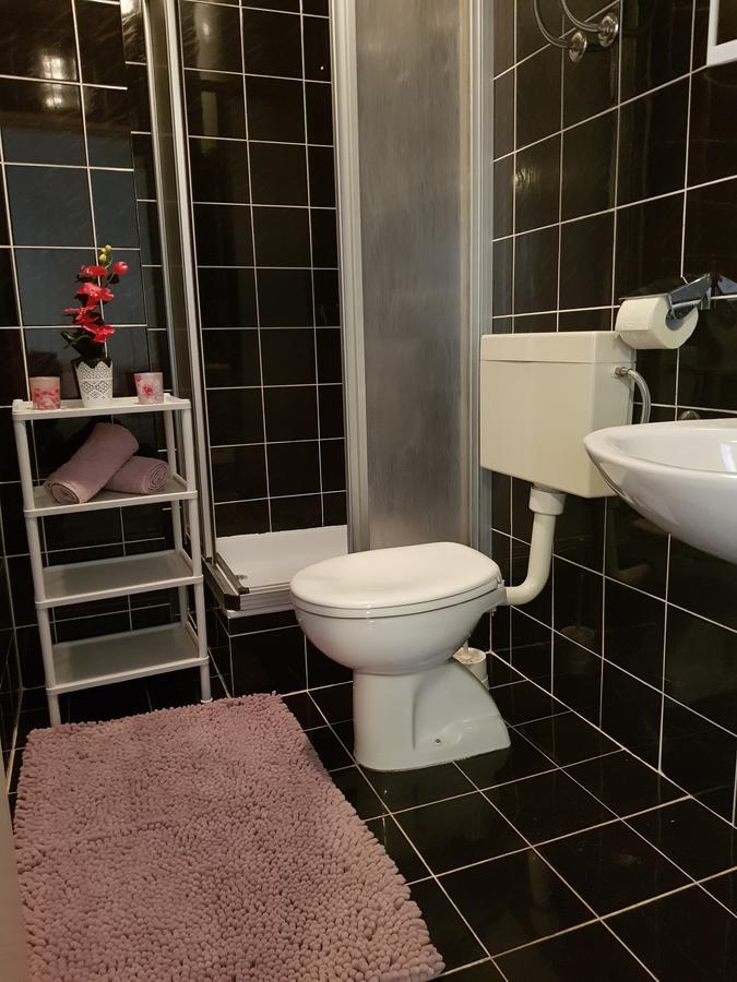 Apartmani Zoric Vodice Eksteriør billede