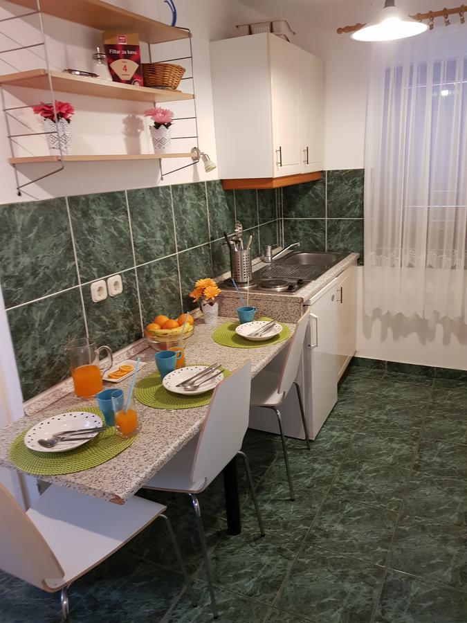 Apartmani Zoric Vodice Eksteriør billede