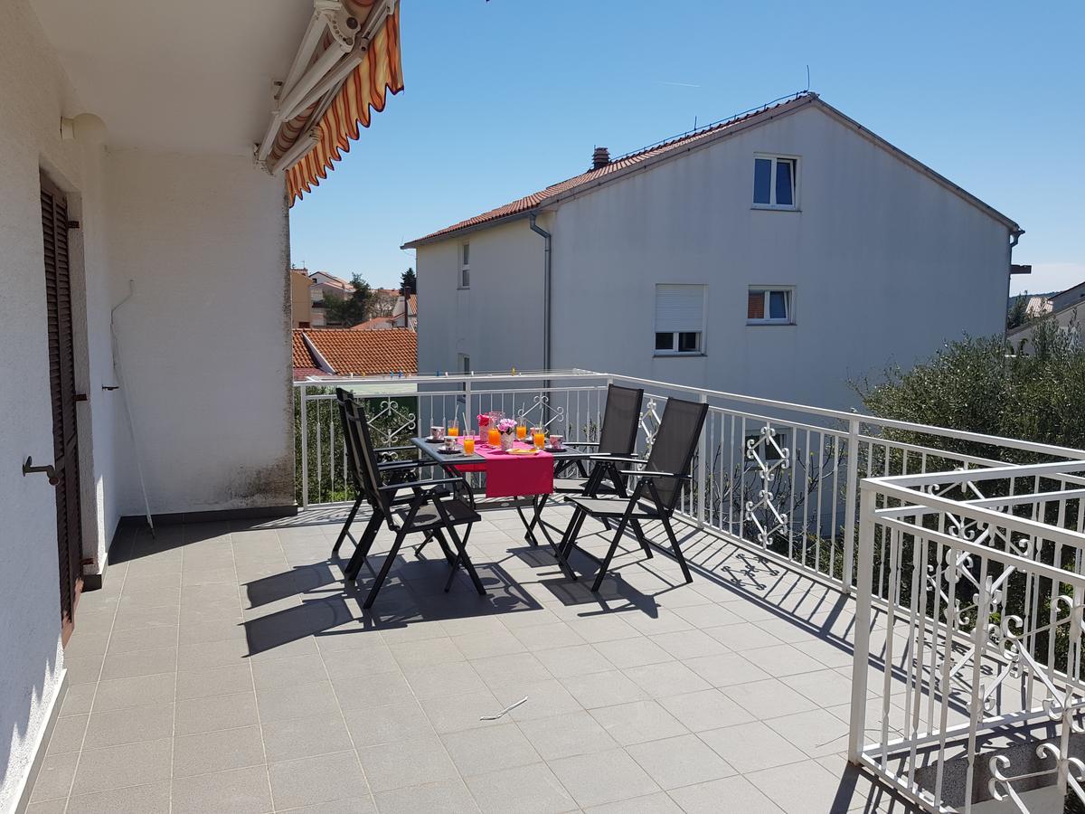 Apartmani Zoric Vodice Eksteriør billede